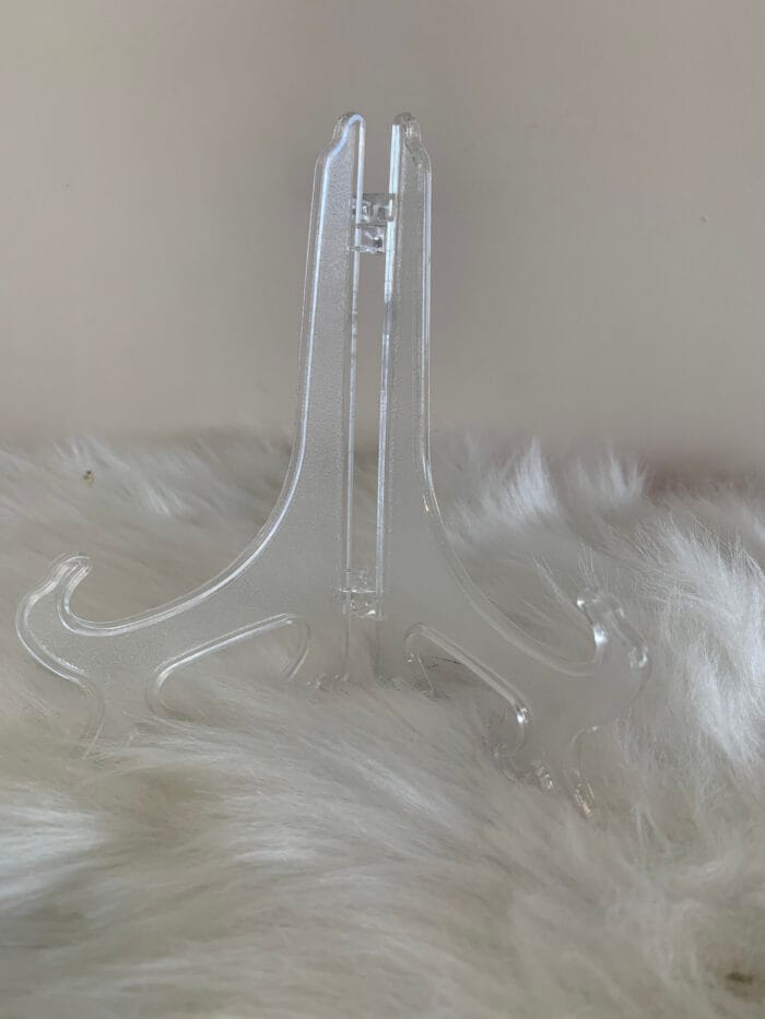 Plexi stand transparent